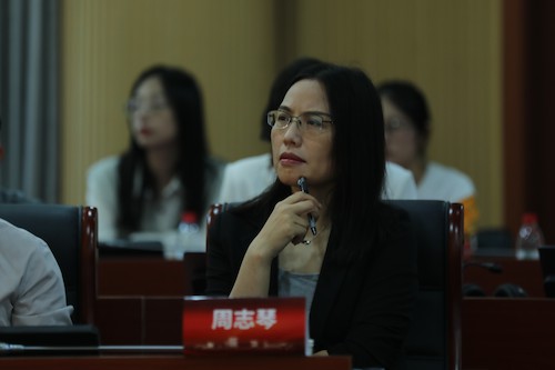 评委4 周志琴